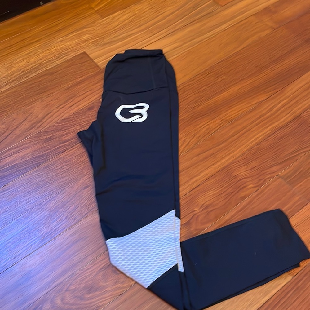 CYCLEBAR branded Pheel trinity legging